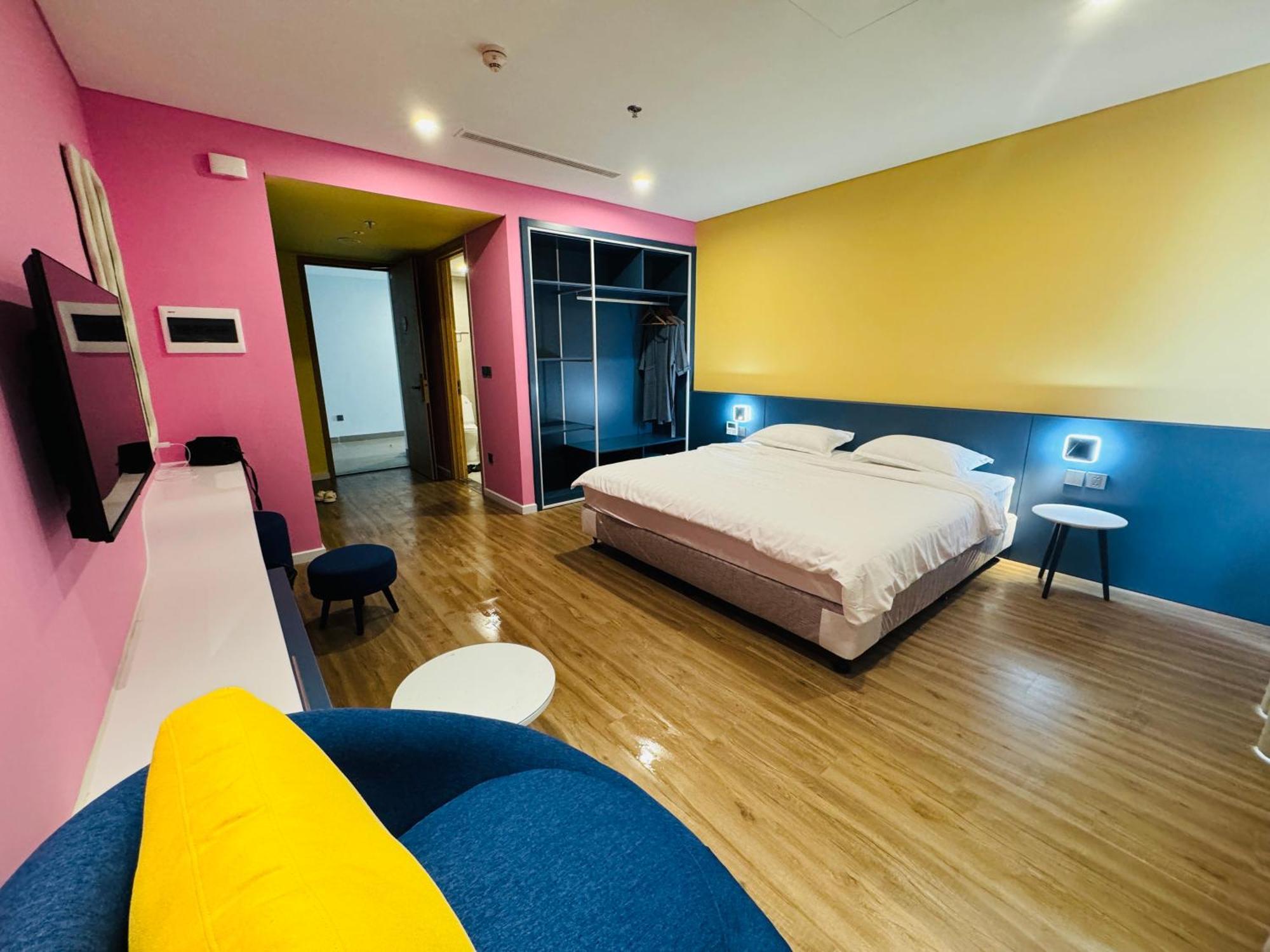 Flam Ibiza Hai Tien - Ivy Abtel Aparthotel Thanh Hoa Exterior photo